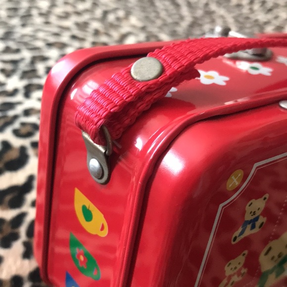 1996 HELLO KITTY ❤️ Sanrio Metal Tin Purse Red Teacup Vintage 90s Bear Kawaii - Picture 12 of 17